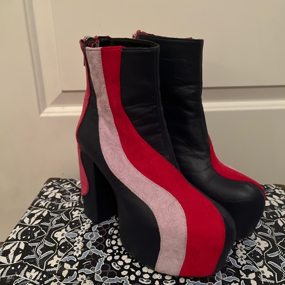 Current Mood Jawbreaker platform boots - Picture 2 of 3